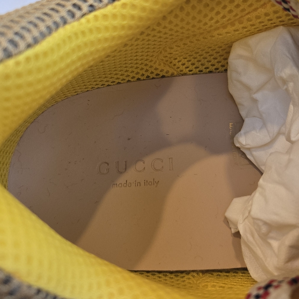NIB Gucci Flashtrek Sneakers- Pink and Gold w/ Blue Jewels Size 40 - Picture 7 of 9